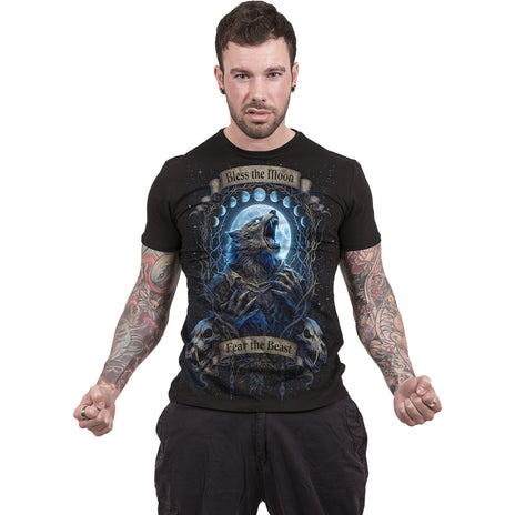 FEAR THE BEAST - Front Print T-Shirt Black